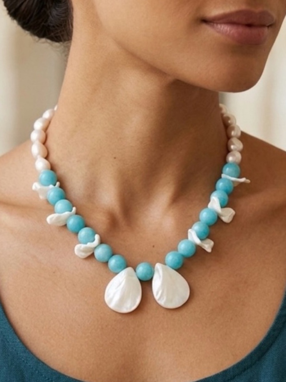 NEW Mary Kent Designs Blue Howlite, Pearl & Mother of Pearl Shell Necklace, 18”